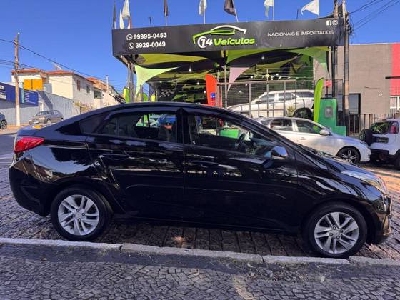HYUNDAI HB20S 1.6 PREMIUM 16V FLEX 4P AUTOMÁTICO HYUNDAI HB20S 1.6 PREMIUM 16V FLEX 4P AUTOMÁTICO
